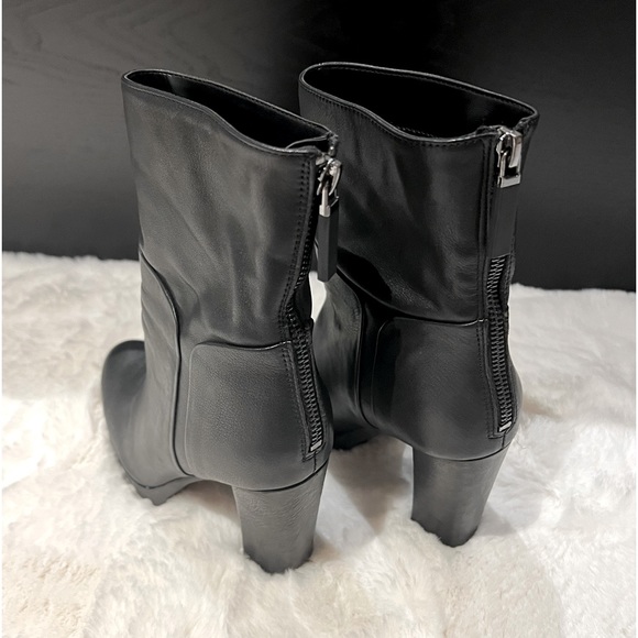 Aldo booties in black leather size 7 ❤️ - Picture 9 of 10